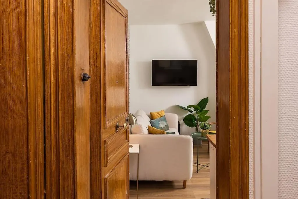 Eiffel Tour Appartement Paris France