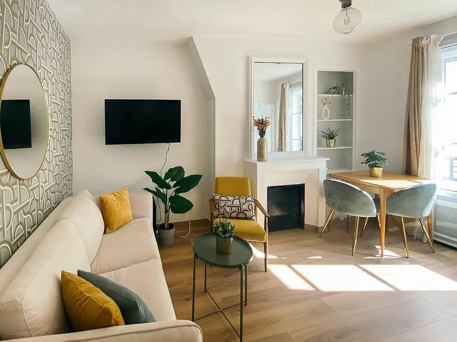 Eiffel Tour Appartement Paris 0*,  France